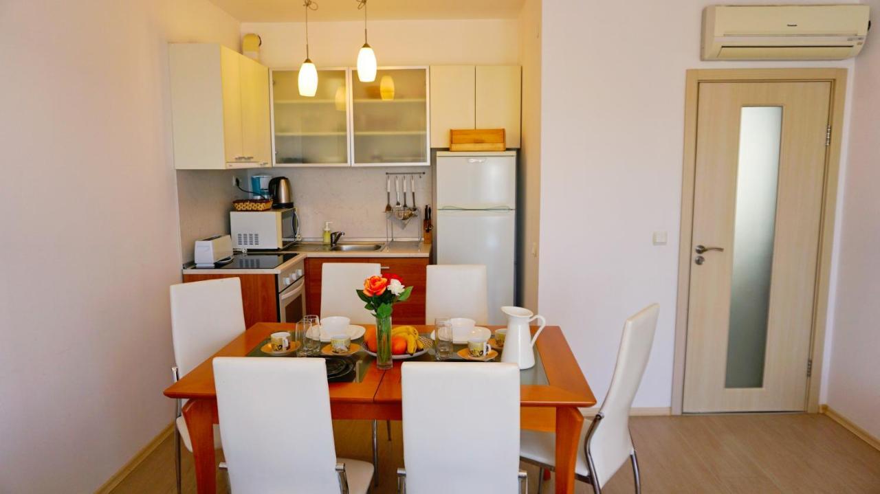 Apartment Marina Residence - Апартамент Марина Резидънс كافارنا المظهر الخارجي الصورة