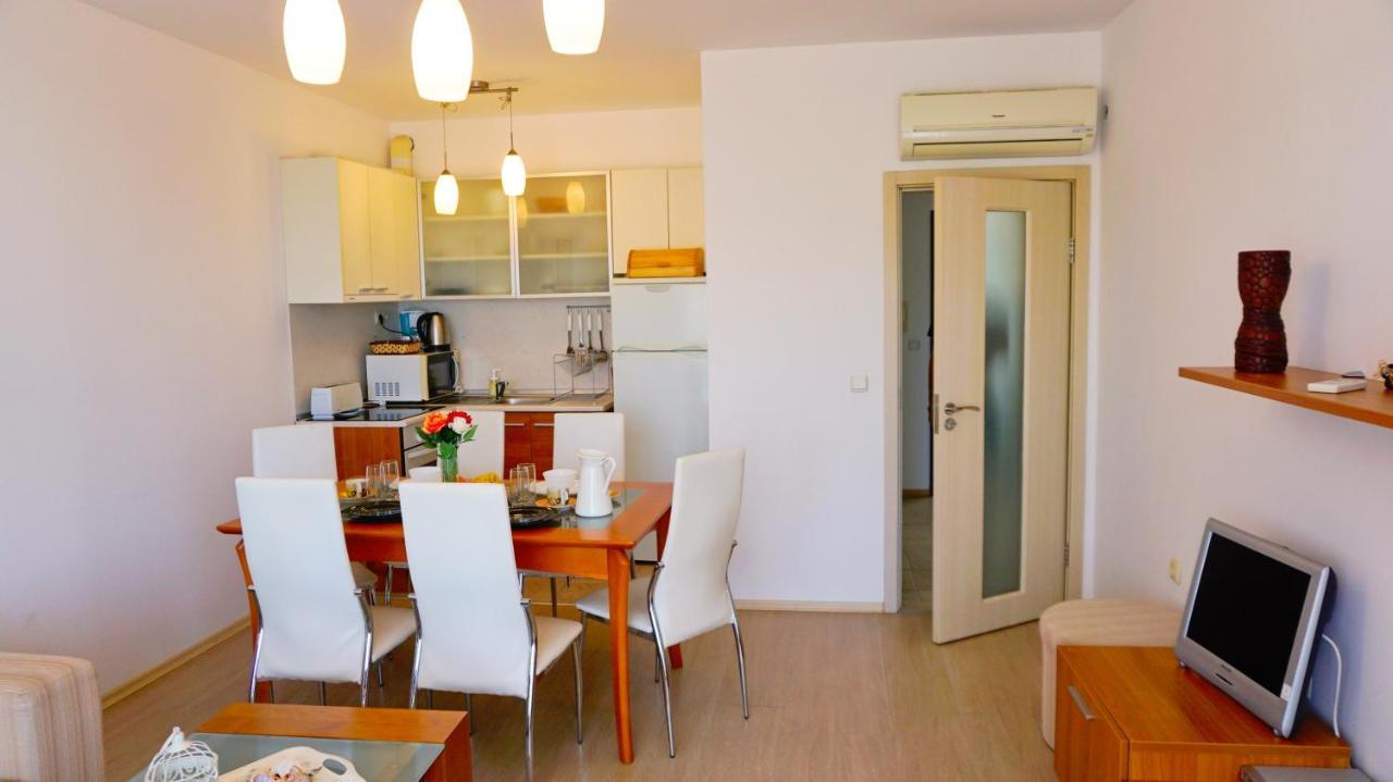 Apartment Marina Residence - Апартамент Марина Резидънс كافارنا المظهر الخارجي الصورة